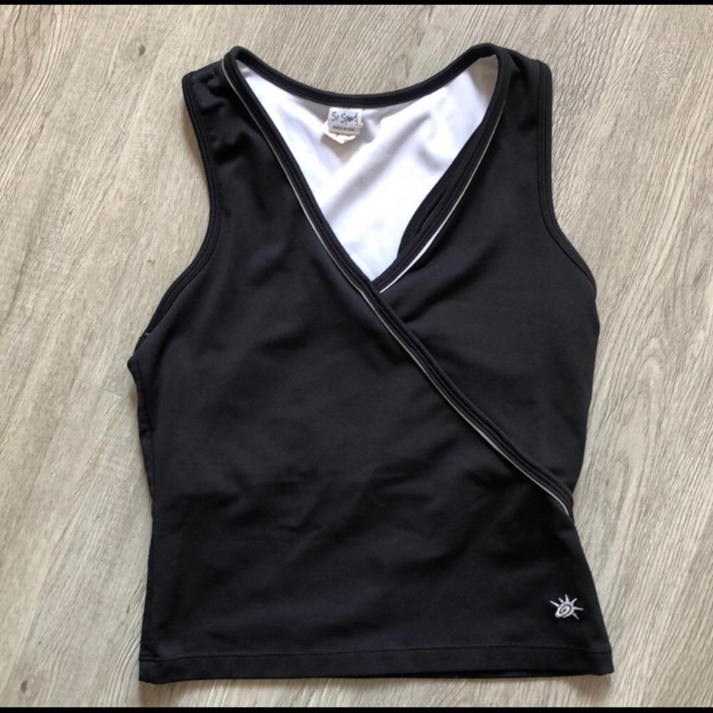 Black & white racerback workout tank